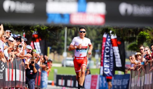 Gomez, Kahlefeldt rule Ironman 70.3 Geelong