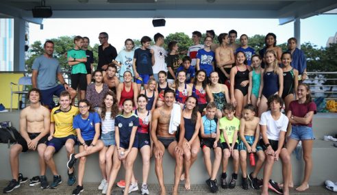 Super League Triathlon Athletes Conduct Aquathlon Session To Inspire Next Generation Of Triathletes In Singapore